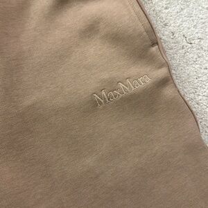 BRAND NEW WITH TAGS MaxMara Fleece Joggers Sz XS Beige